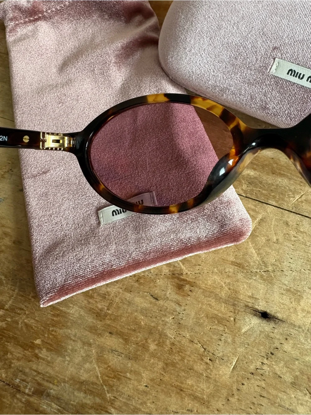 Authentic Miu Miu Regarde SMU 04Z-F Oval Sunglasses Tortoise & pink Complete Set - Picture 7 of 9